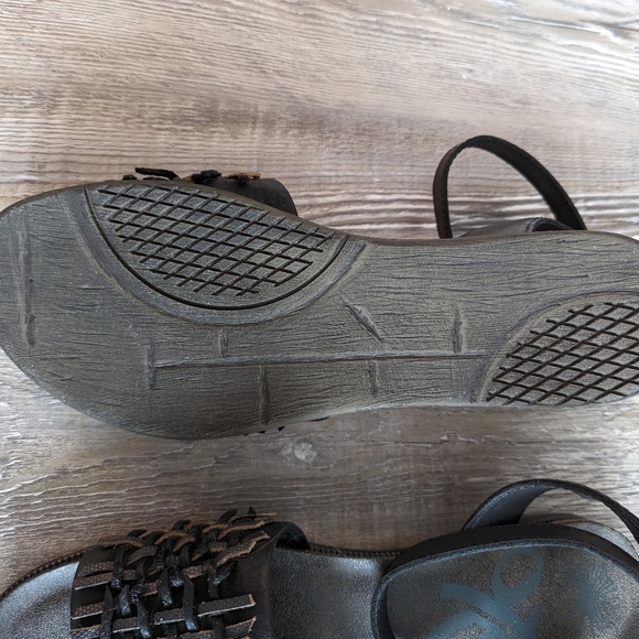 OTBT leather sandals - Picture 3 of 6